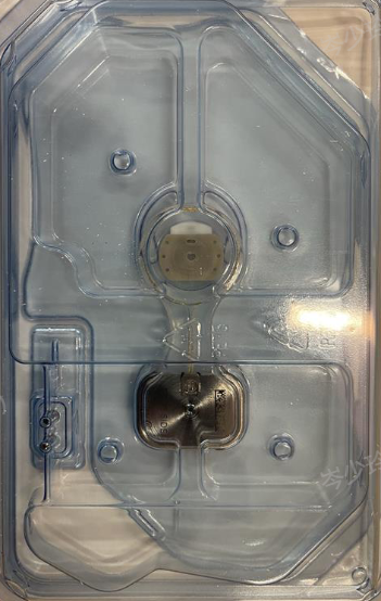 Cochlear Osia OSI300 植入体